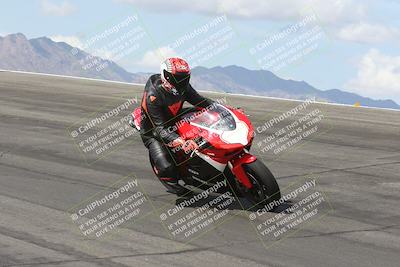 media/May-05-2025-Moto Forza (Mon) [[3c1838c5e5]]/3-C Group/Session 1 (Bowl)/